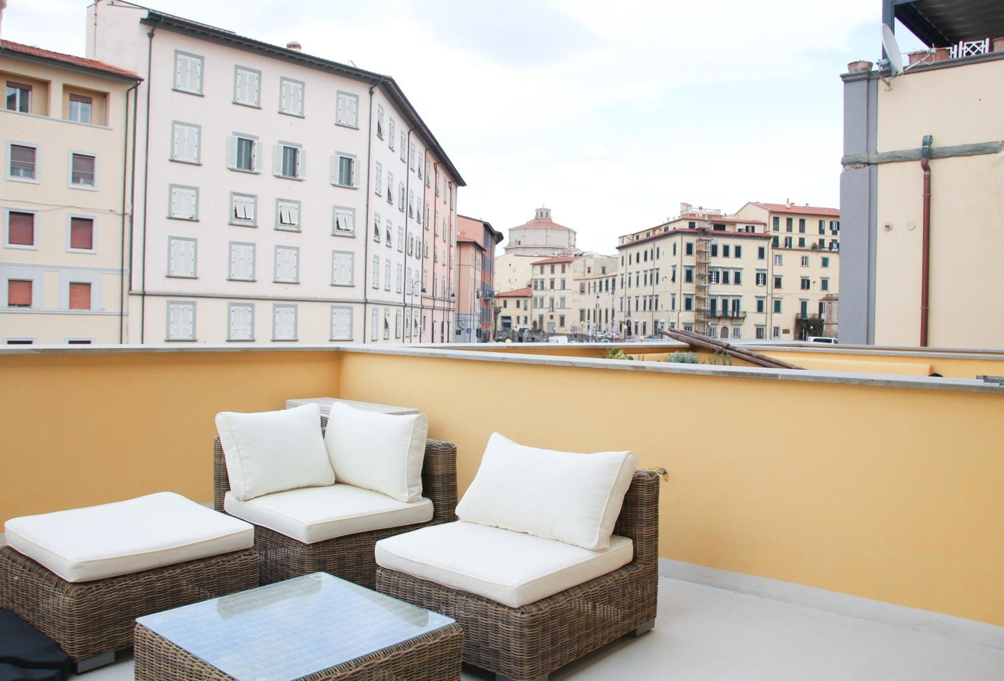 Waterfront Balcony I Grani 2 Resort Style Suite リヴォルノ エクステリア 写真